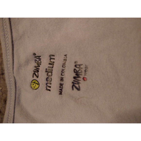 FUN - ZUMBA WILD TANK TOP - VERY CUTE - MEDIUM - Picture 2 of 4